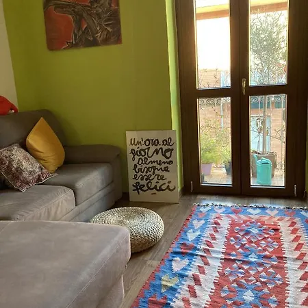 Appartamento Cozy Homestay *